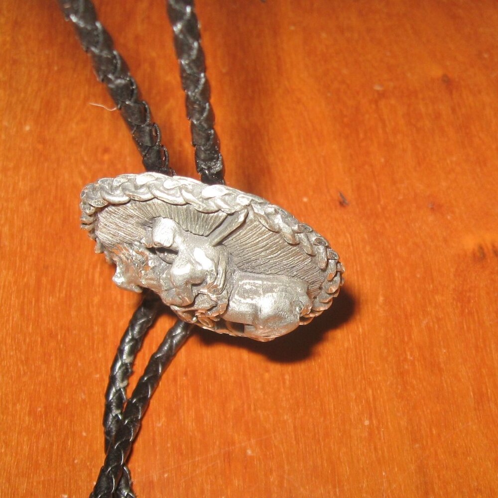 Vintage Bolo Tie End of Trail Western Warrior Image w Adjustable Cord - Picture 2 of 13
